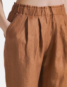 Pantalón D22165 Marrón