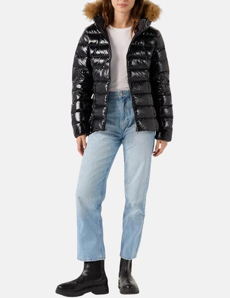 Gallery a02864 dlmjd4mj