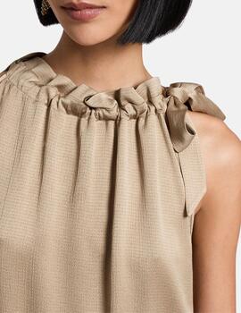 Top A08446_146 Camel