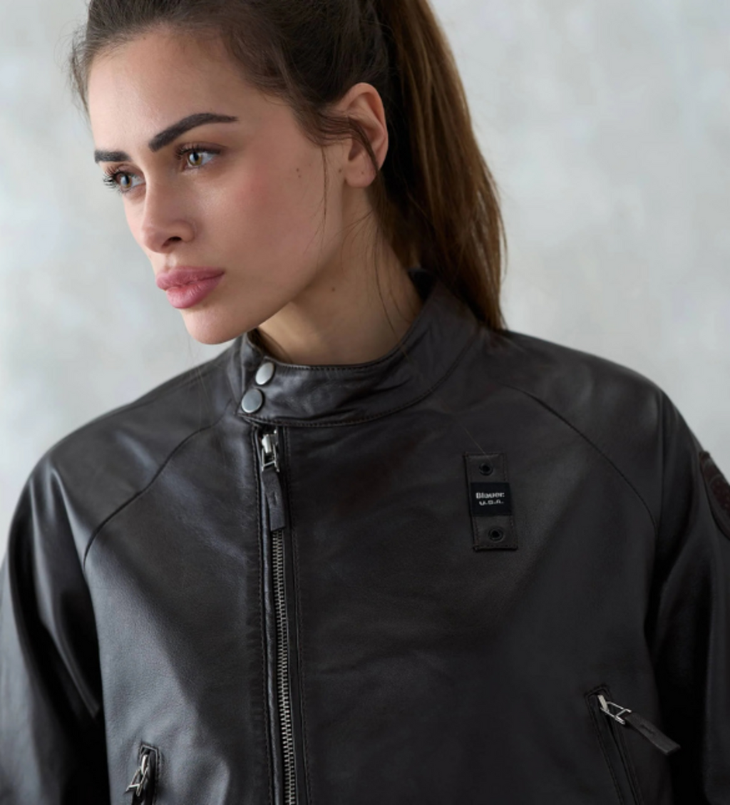 Desktop 585 645 blauer